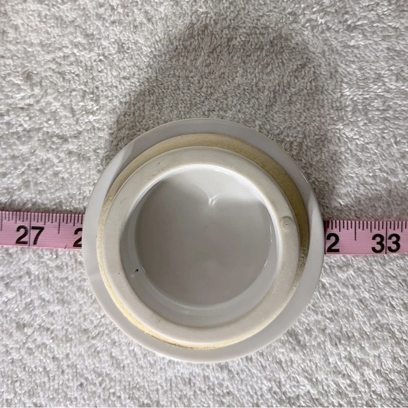 Vintage MCM Apricot 12oz Ceramic Canister Jar  Container - Picture 11 of 12